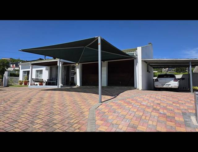 3 BEDROOM HOUSE FOR SALE IN FRAAIUITSIG